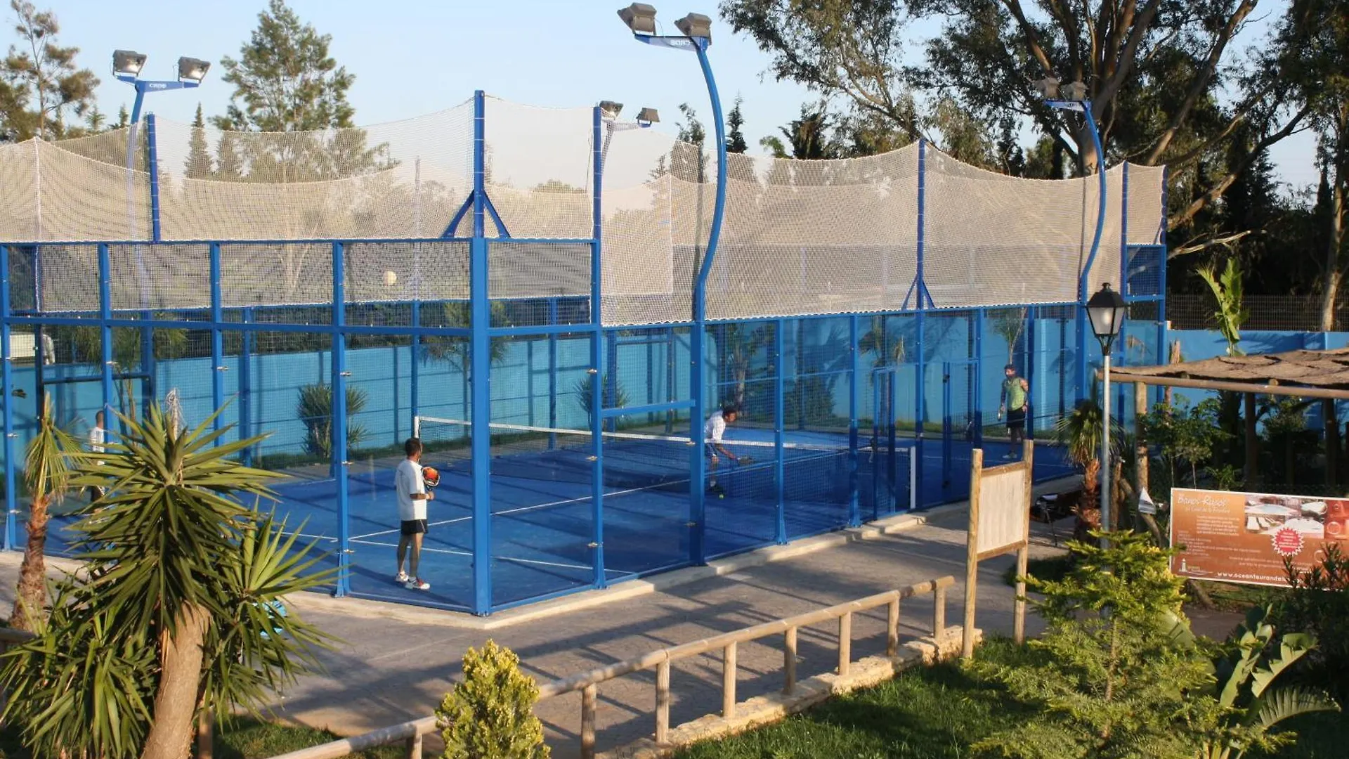 Campsite Glamping -Bungalows El Faro Conil De La Frontera Spain